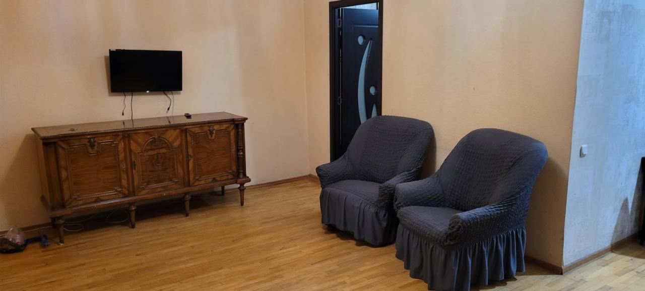Kiev Hostel Tbilisi Esterno foto