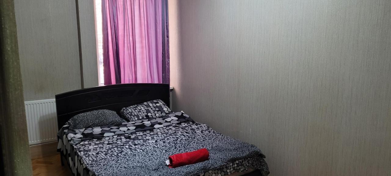 Kiev Hostel Tbilisi Esterno foto