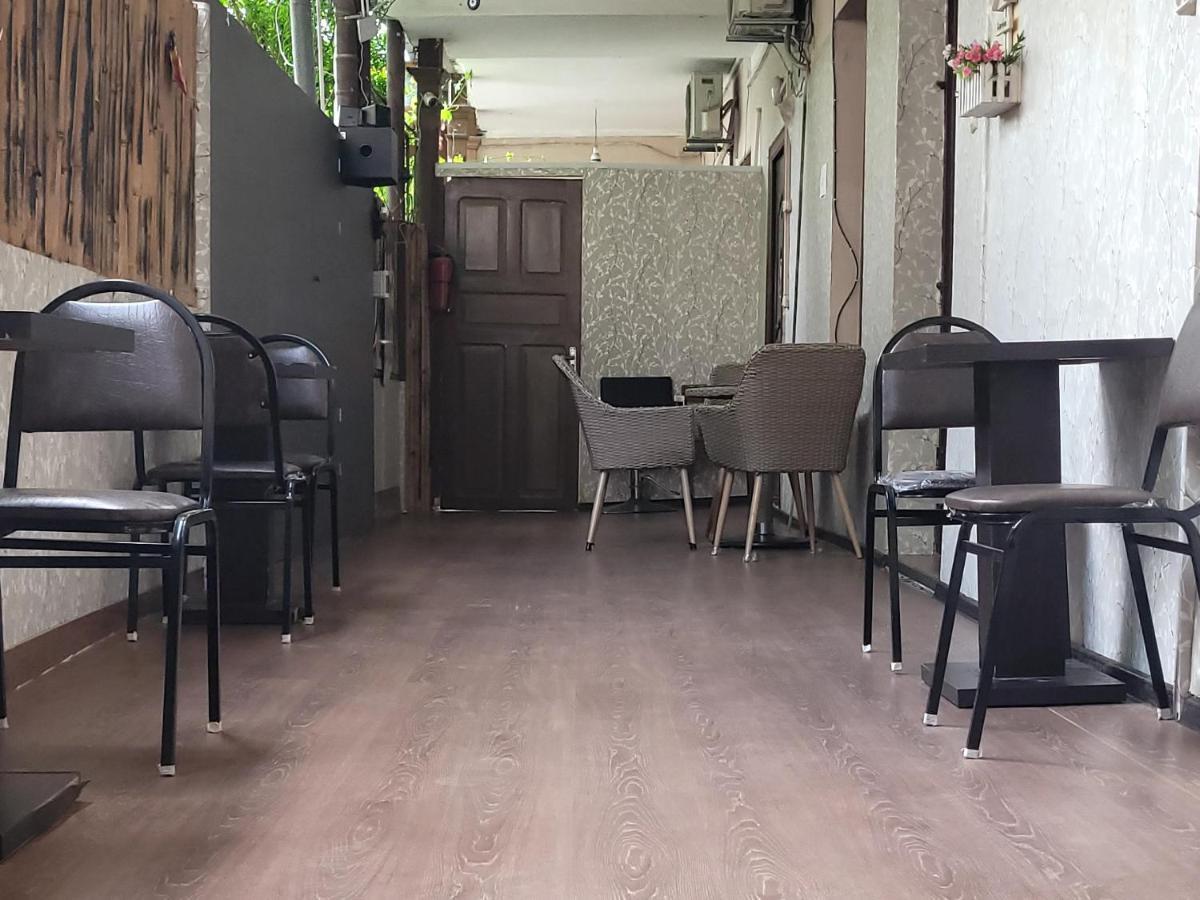 Kiev Hostel Tbilisi Esterno foto