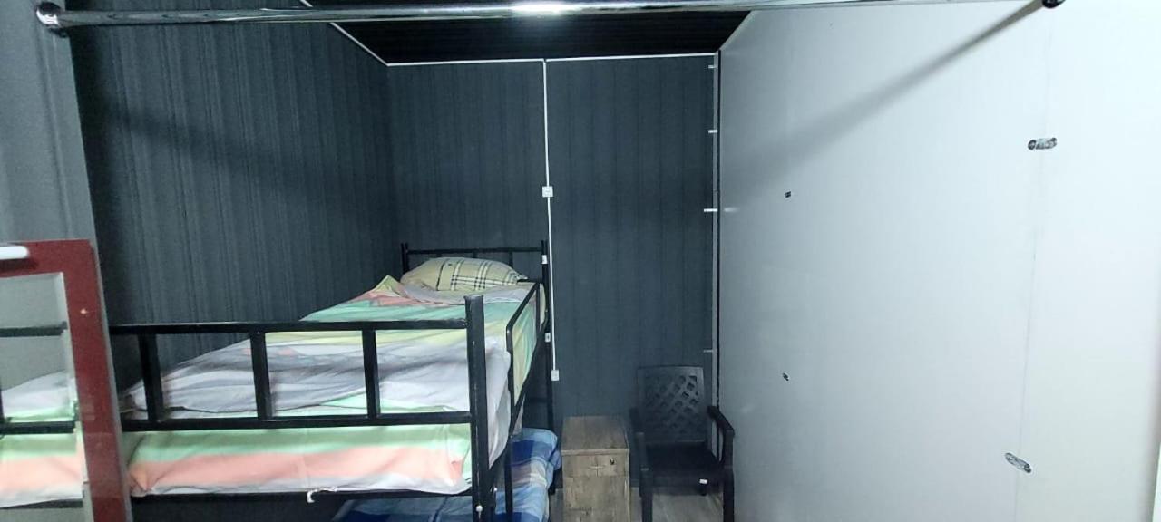 Kiev Hostel Tbilisi Esterno foto