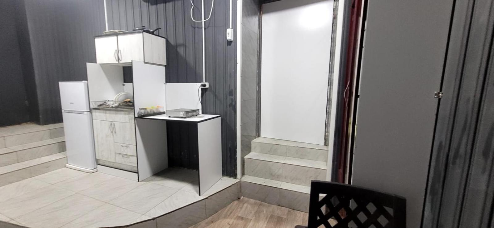 Kiev Hostel Tbilisi Esterno foto