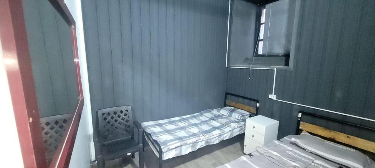 Kiev Hostel Tbilisi Esterno foto