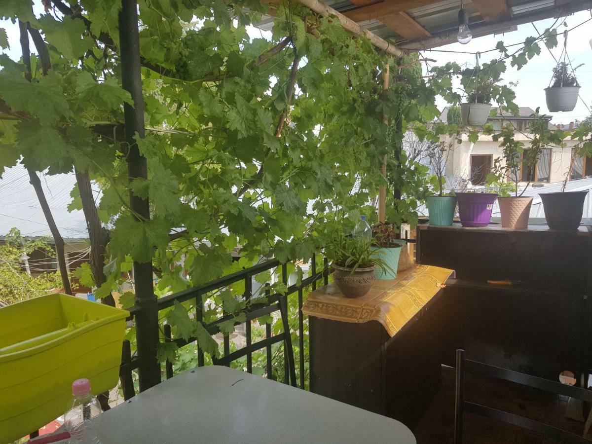 Kiev Hostel Tbilisi Esterno foto
